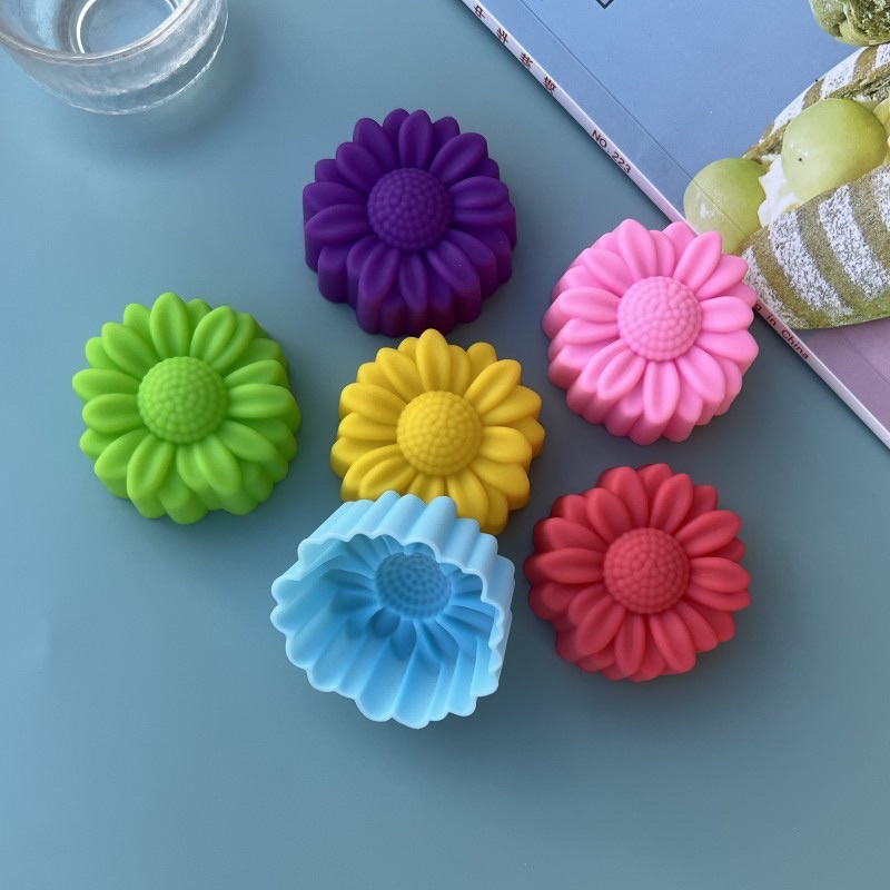 Soap Making Dish - 6 Pcs Set Non-Stick Flower Designs